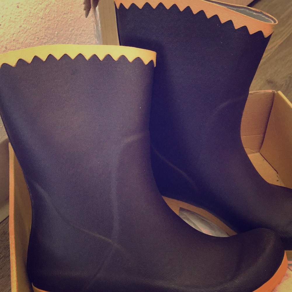 Splash from the Past Rubber Boots